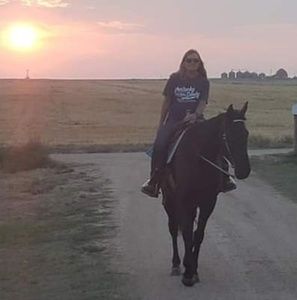 Meet your Posher, Barb